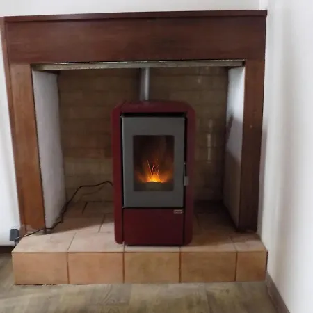 Nyaraló La Maisonnette Les Adjots