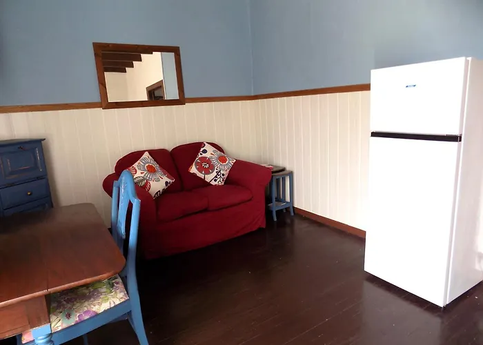 Holiday home La Maisonnette Les Adjots